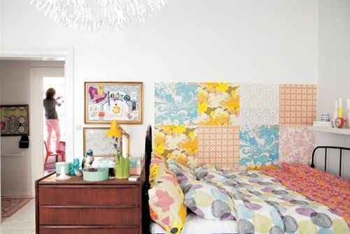 Divertido patchwork de papel pintado en ambiente casa Ikea